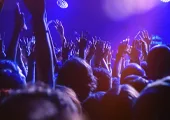 C7娱乐深耕提供涵盖篮球、足球、网球、F1、羽毛球、乒乓球等多元体育项目的实时直播与赛程信息。领域，用心服务每一位用户。 - C7娱乐